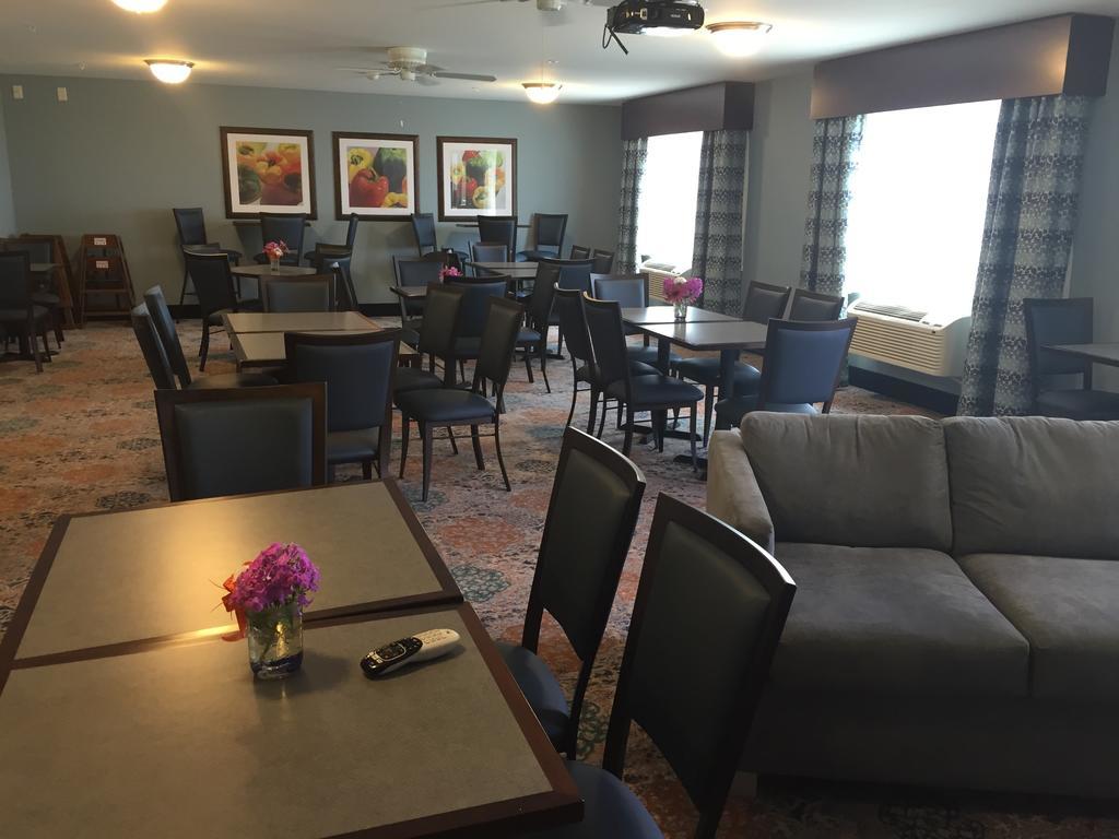 Grandstay Hotel & Suites Mount Horeb - Madison Zewnętrze zdjęcie