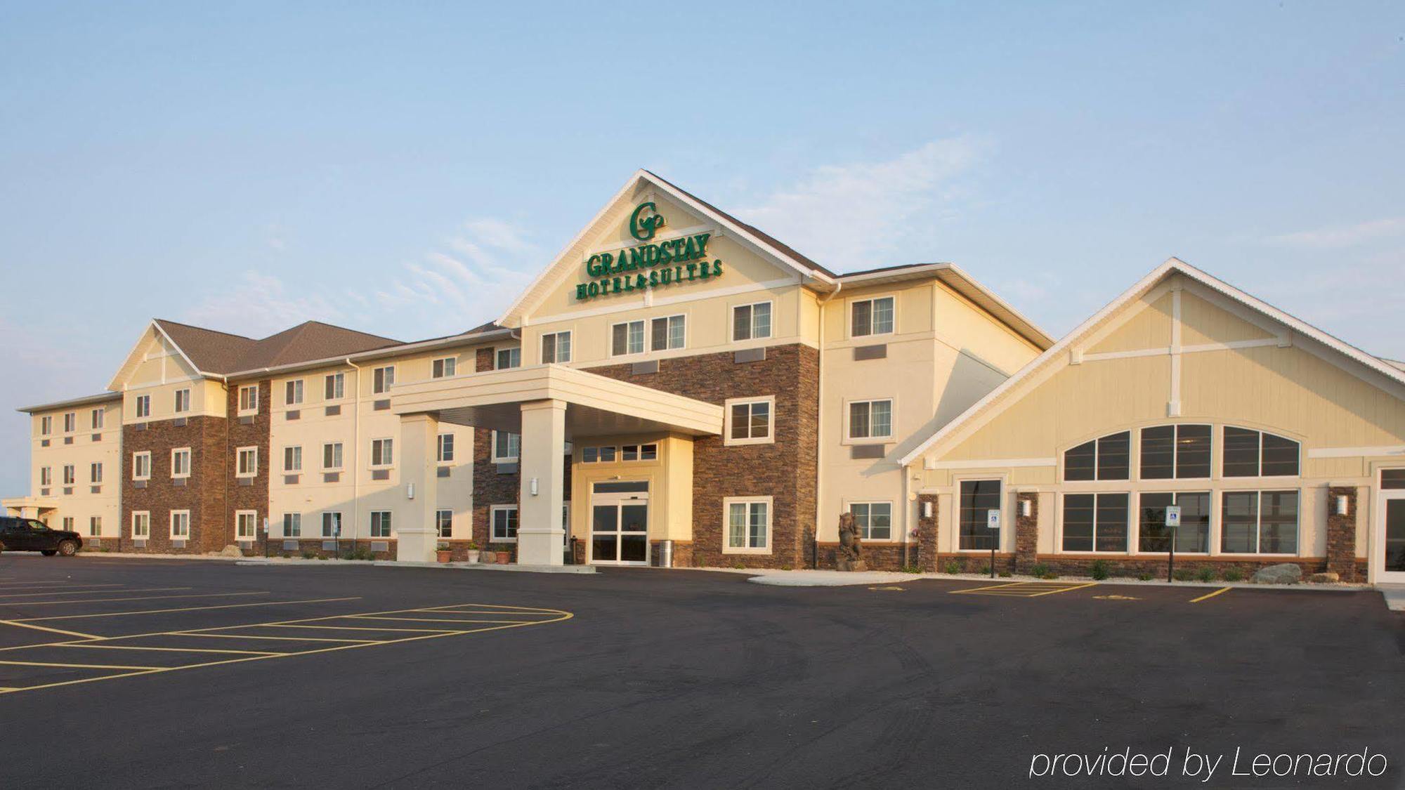 Grandstay Hotel & Suites Mount Horeb - Madison Zewnętrze zdjęcie