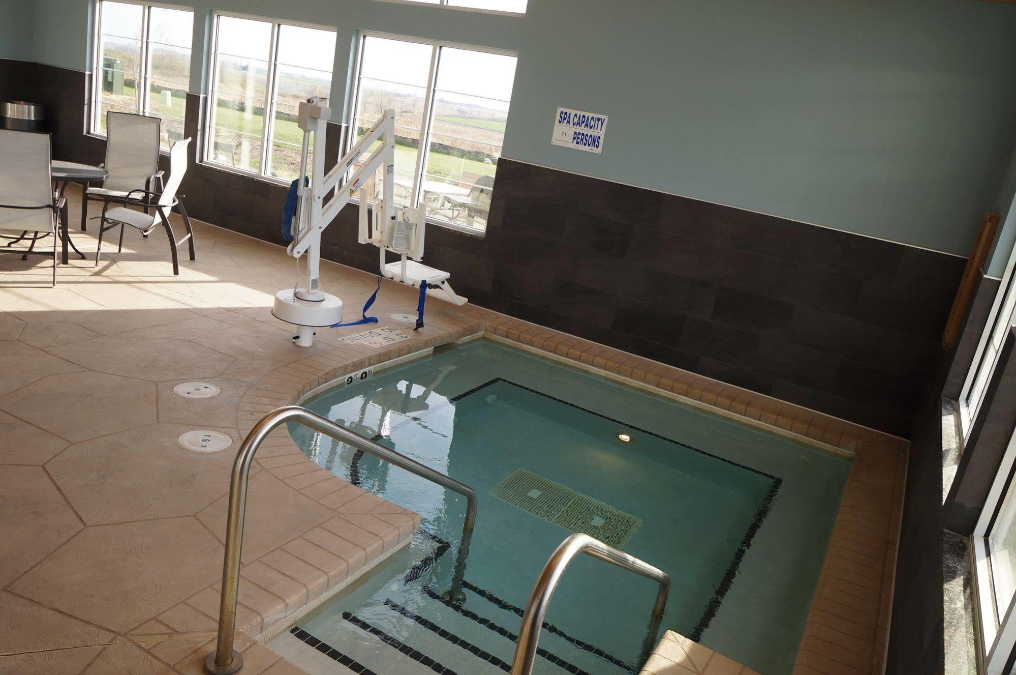 Grandstay Hotel & Suites Mount Horeb - Madison Zewnętrze zdjęcie