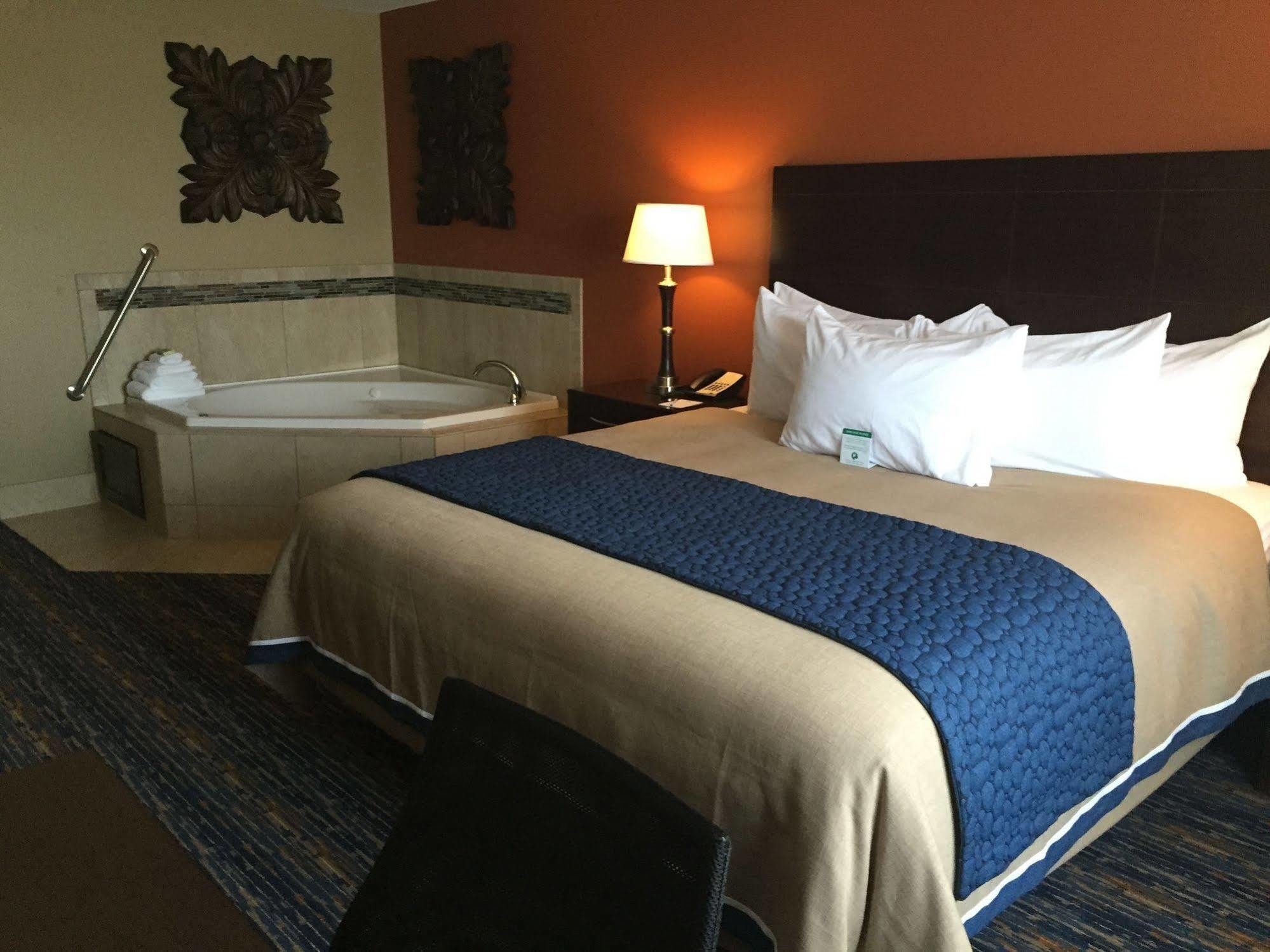 Grandstay Hotel & Suites Mount Horeb - Madison Zewnętrze zdjęcie